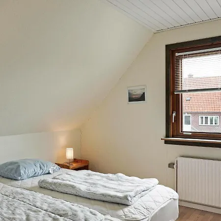 Апартаменты Three-bedroom Holiday In 5